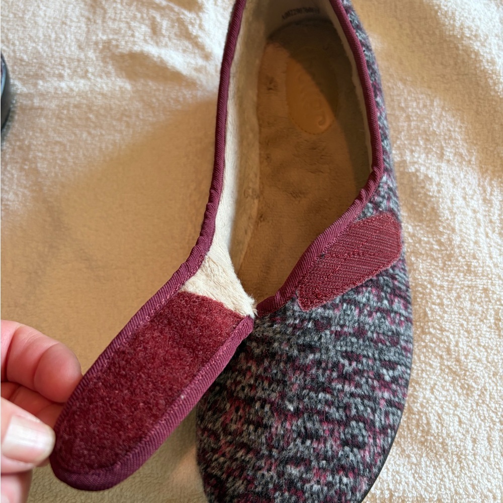 Hotter Women's Flats in Maroon and Gray - Picture 2 of 4